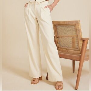 NWT Maurices Women’s Wide Leg High Rise, Size 6 Short, Cream Beige Linen Pants
